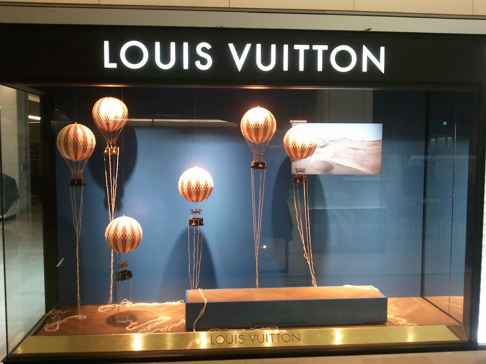 PORTFOLIO - Bon Voyage